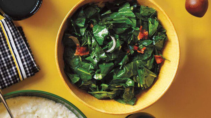 Grünzeug mit Speck kochen